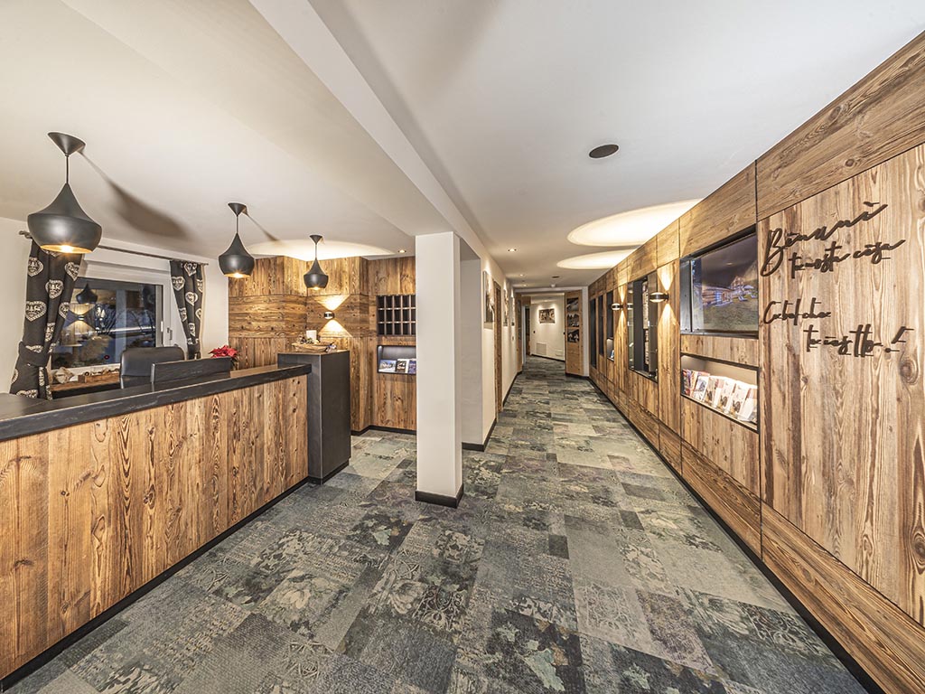 Hotel Comploj